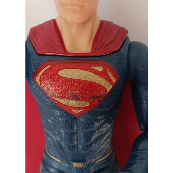 Superman Action Doll and Vintage Superman Logo Tin Lunch Box - Picture 10 of 16